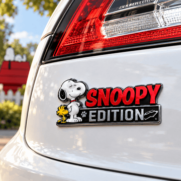 Snoopy & Woodstock Edition Laser Engraved Car Emblem Badge – Classic Red