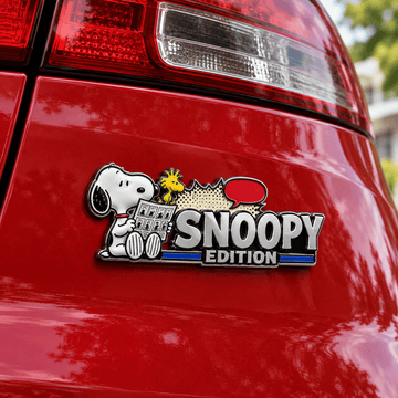 Snoopy Sunday Comics Car Emblem Badge