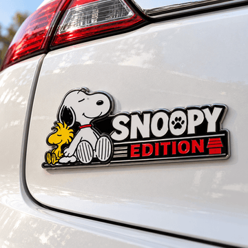 Snoopy & Woodstock Best Buddies Edition Car Emblem Badge