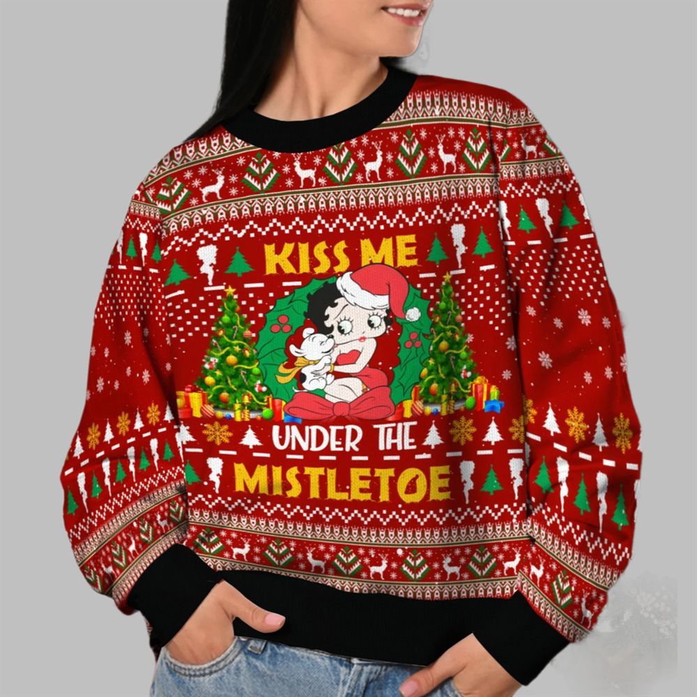 2026 Christmas Kiss Me Under The Mistletoe Christmast Ugly Sweatshirt - Moonbestprint