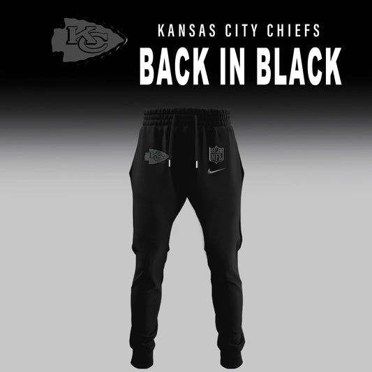 Kansas City Chiefs 2025 Back In Black Limited Edition Shirt | ME41 Moonbestprint