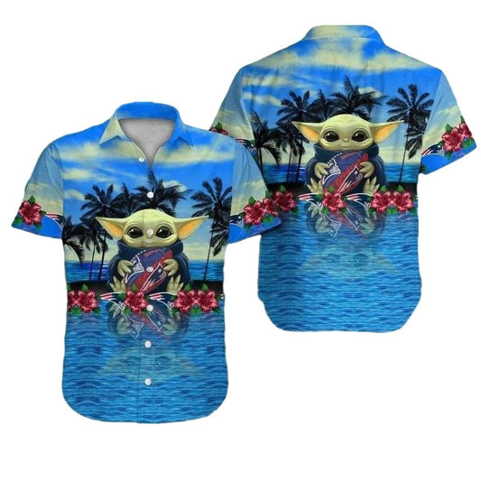 New England Patriots Baby Yoda Graphic Lovely Tropical Hawaiian Shirt - Moonbestprint
