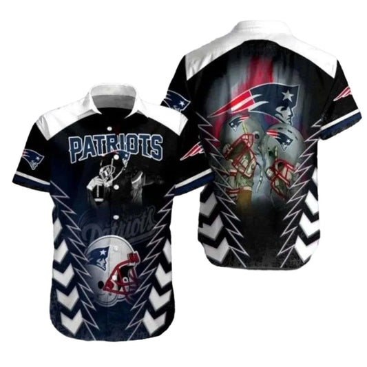 New England Patriots Monochrome Helmet And Lightning Hawaiian Shirt - Moonbestprint