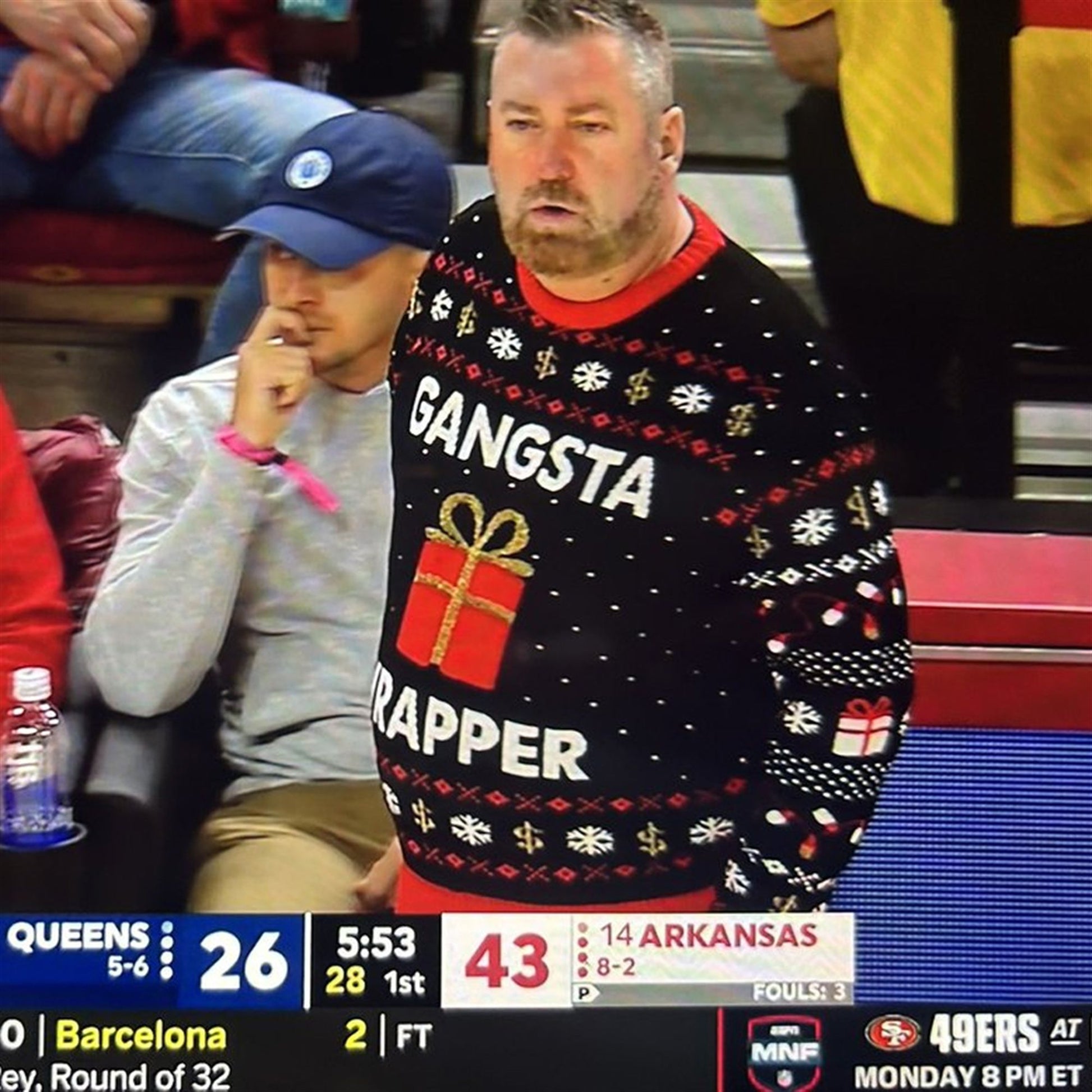 Queens Coach Grant Leonard Gangsta Wrapper Christmas Ugly Sweater - Moonbestprint