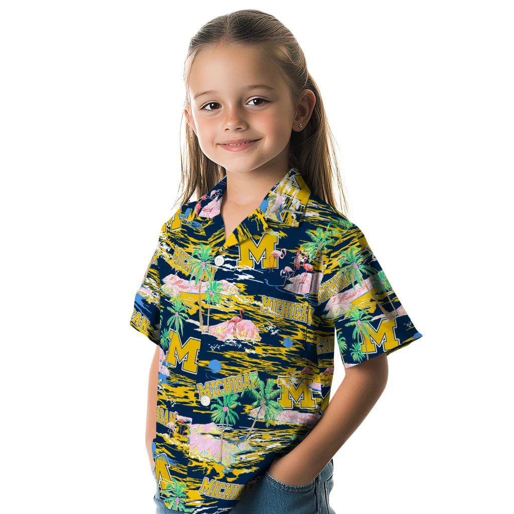 Michigan Wolverines Flamingo Retreat 2026 Hawaiian Shirt – Moonbestprint