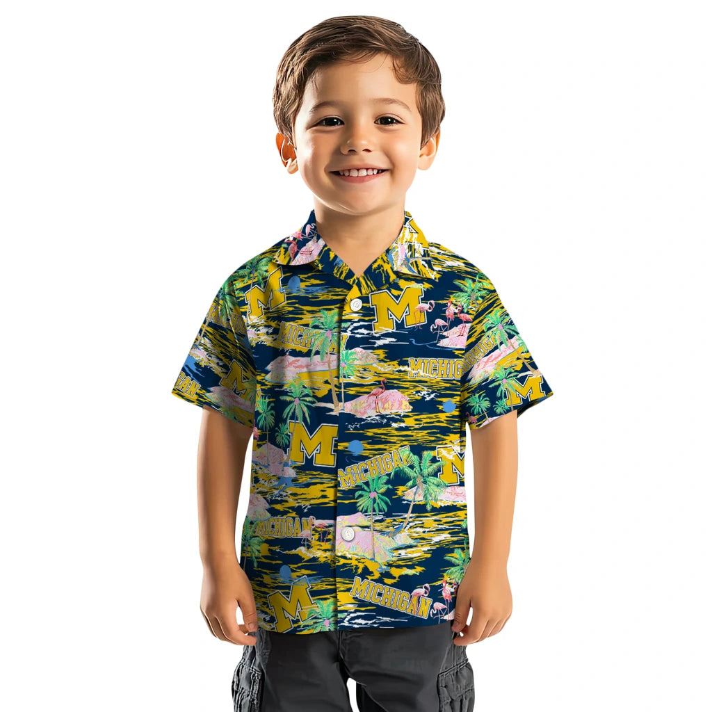 Michigan Wolverines Flamingo Retreat 2026 Hawaiian Shirt – Moonbestprint