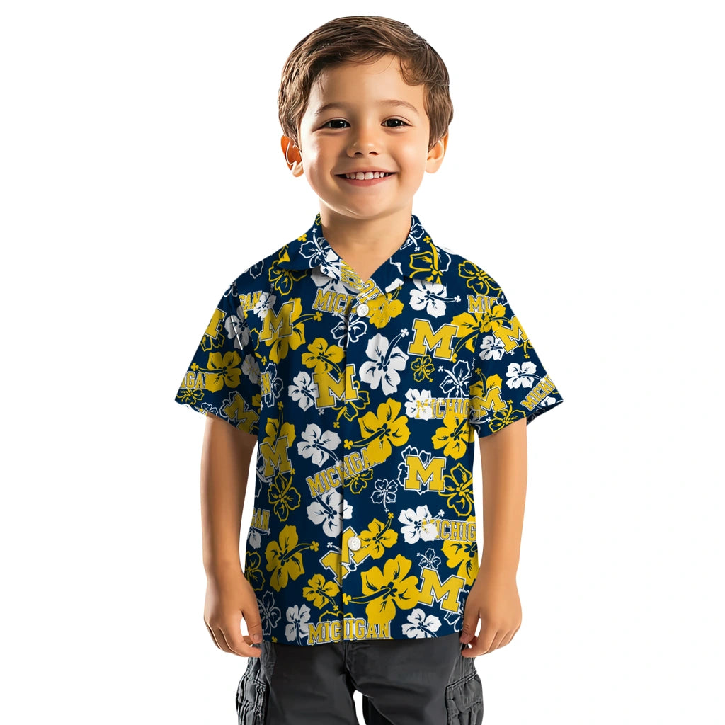 Michigan Wolverines Hibiscus Bloom Hawaiian Shirt – Moonbestprint
