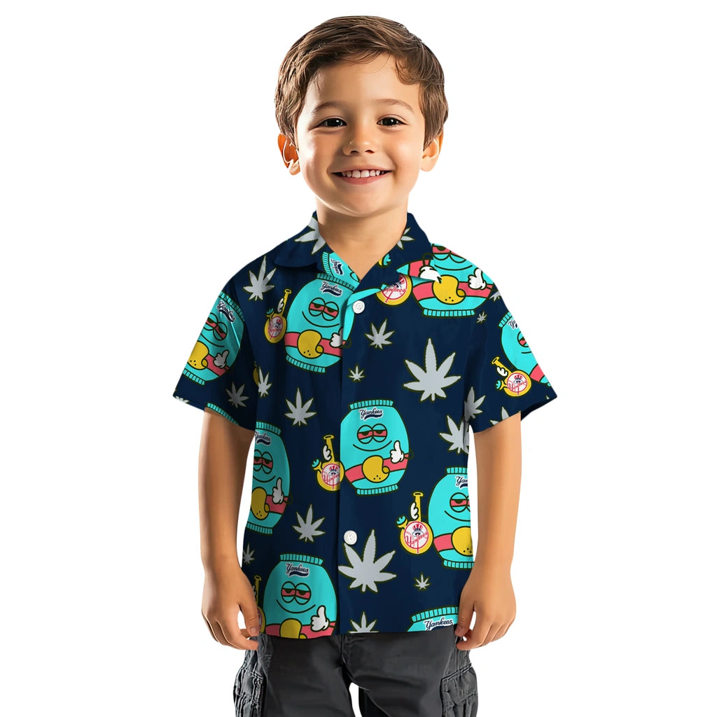 New York Yankees Hawaiian Shirt - Chill Vibe | Moonbestprint