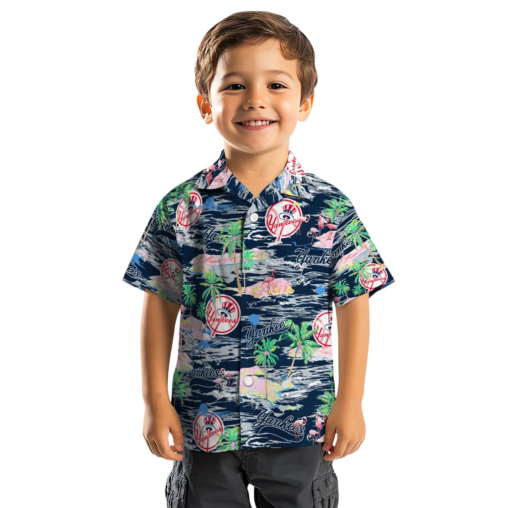 New York Yankees Flamingo Retreat 2026 Hawaiian Shirt – Moonbestprint
