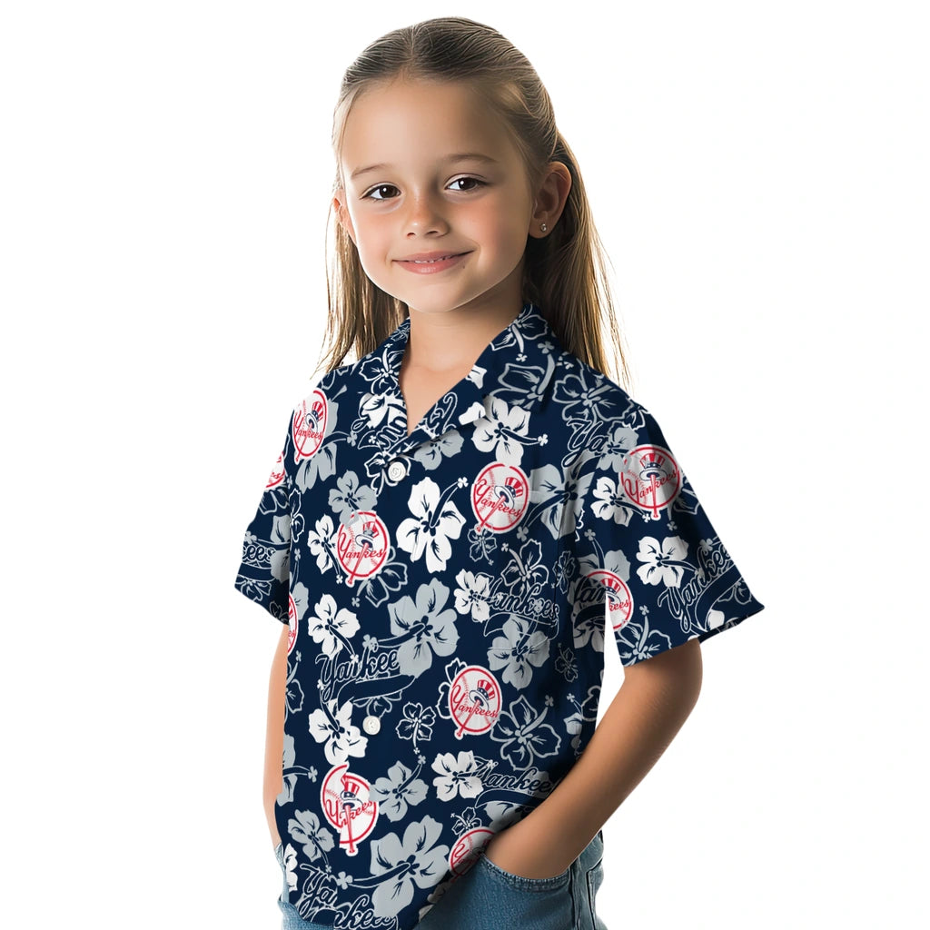 New York Yankees Hibiscus Bloom Hawaiian Shirt – Moonbestprint