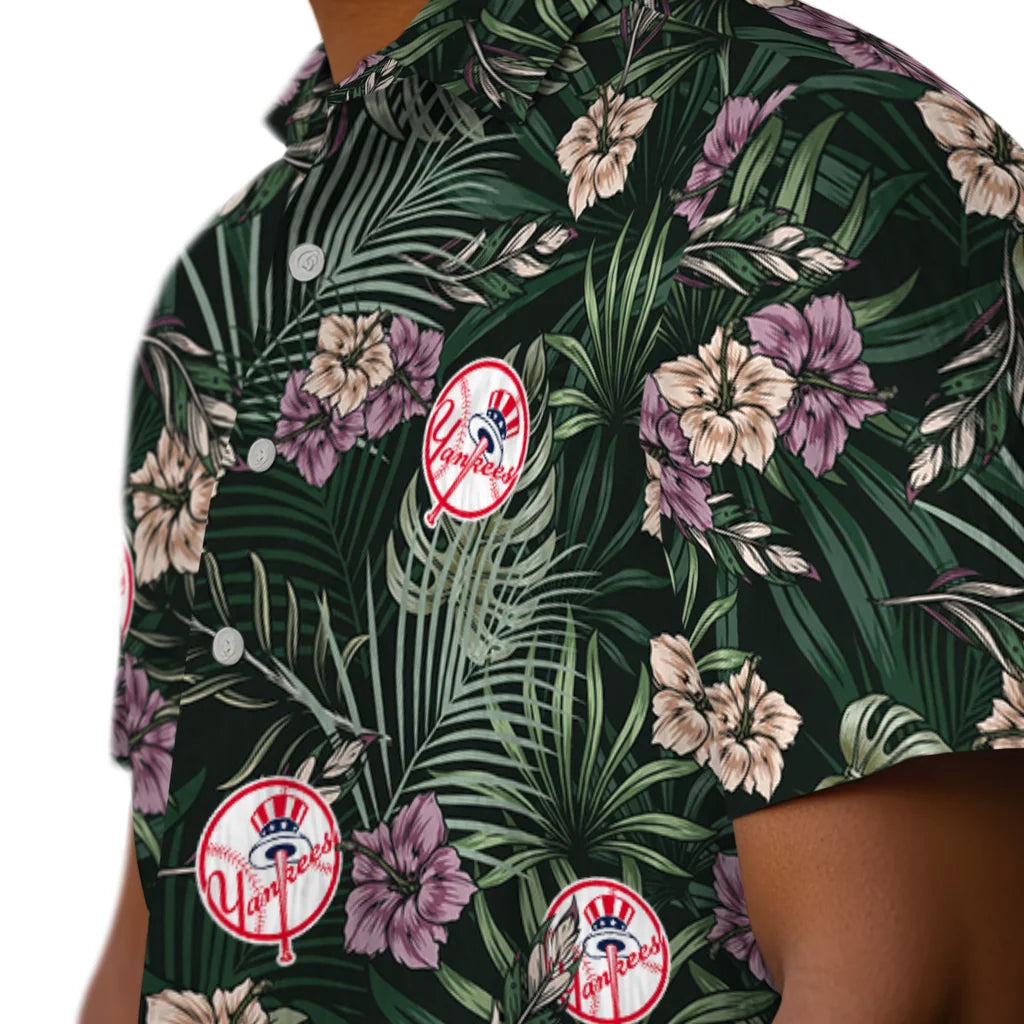 New York Yankees Hawaiian Shirt - Hibiscus Leaves Pattern | Moonbestprint