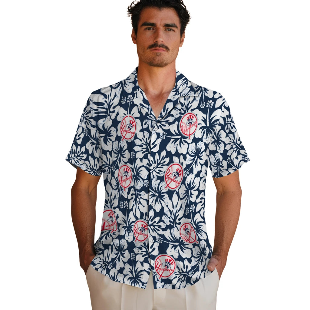 New York Yankees Hawaiian Shirt - Hibiscus Motif | Moonbestprint