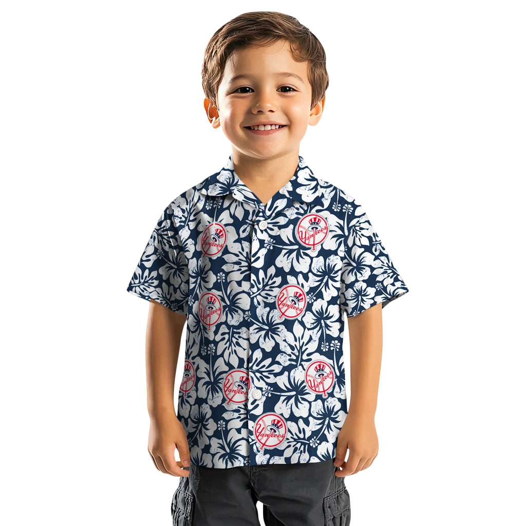 New York Yankees Hawaiian Shirt - Hibiscus Motif | Moonbestprint