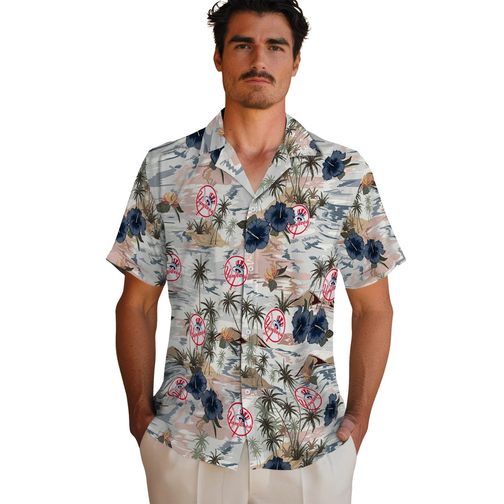 New York Yankees Hawaiian Shirt - Hibiscus Seaside | Moonbestprint