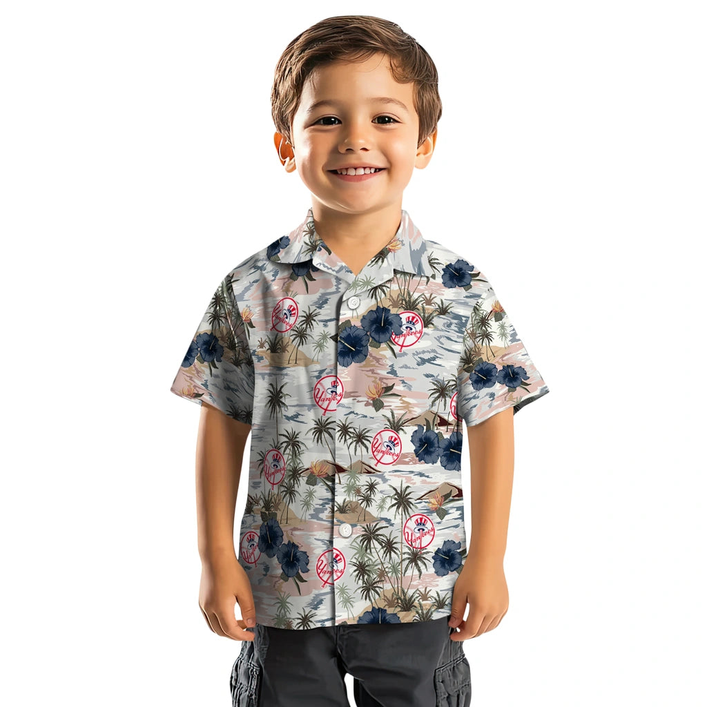 New York Yankees Hawaiian Shirt - Hibiscus Seaside | Moonbestprint