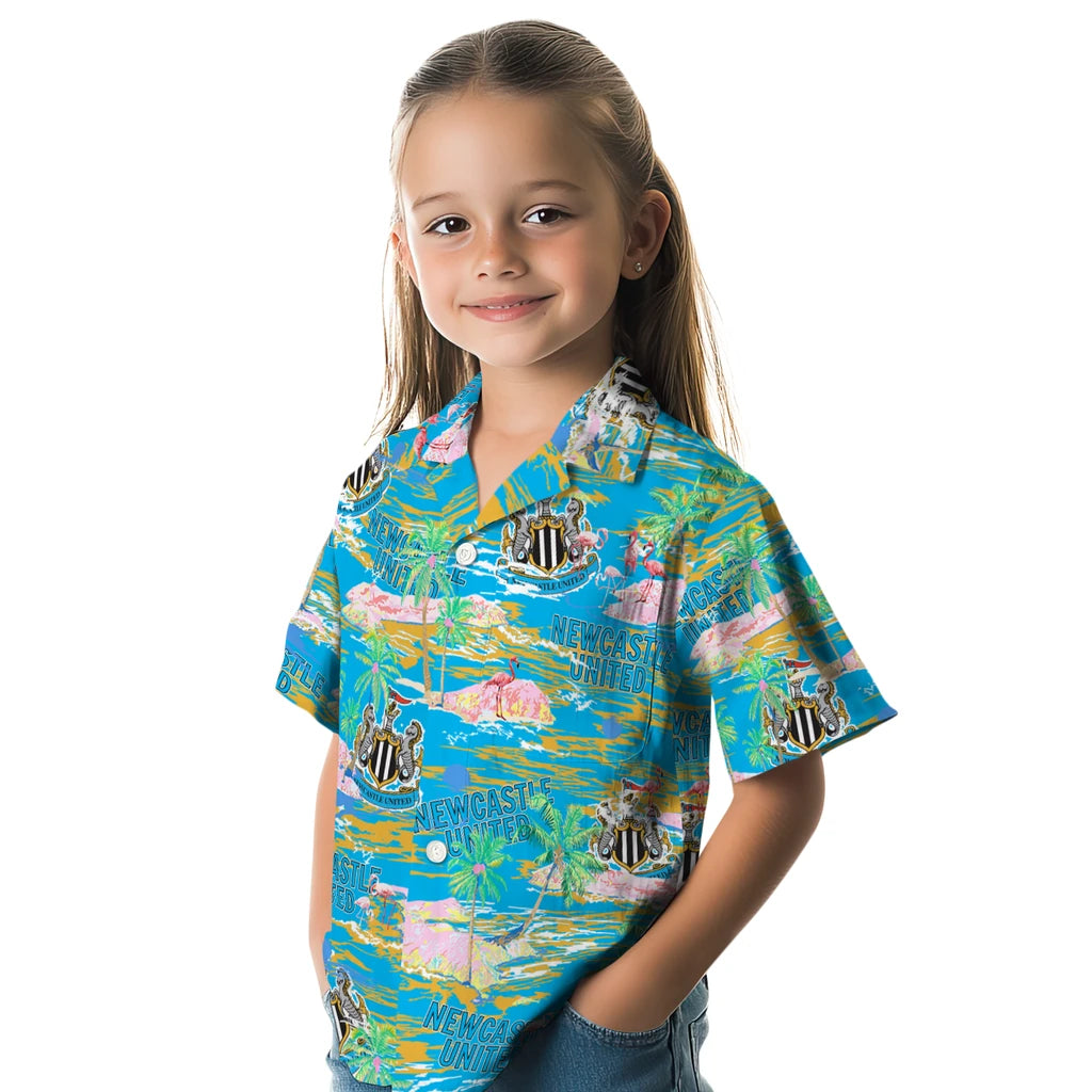 Newcastle United Flamingo Retreat 2026 Hawaiian Shirt – Moonbestprint