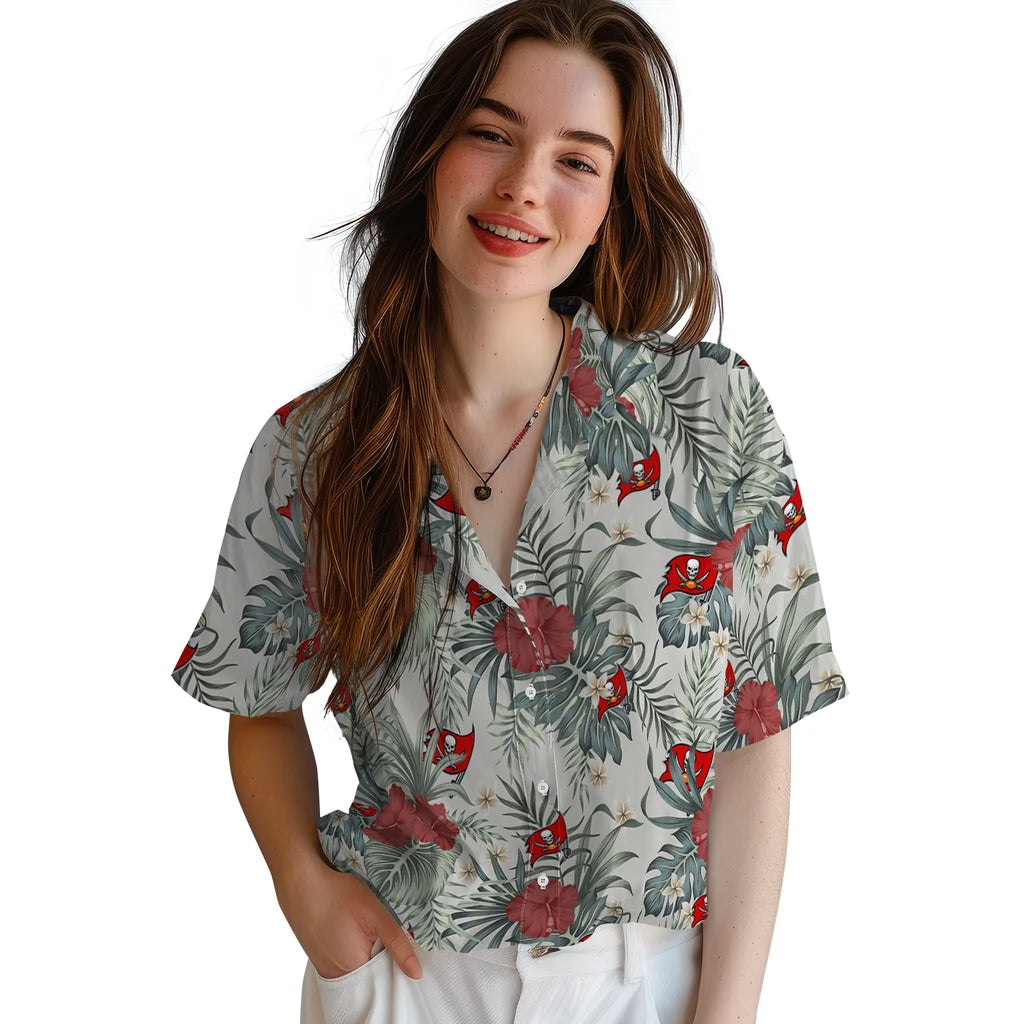 Tampa Bay Buccaneers Hawaiian Shirt - Hibiscus Designs | Moonbestprint