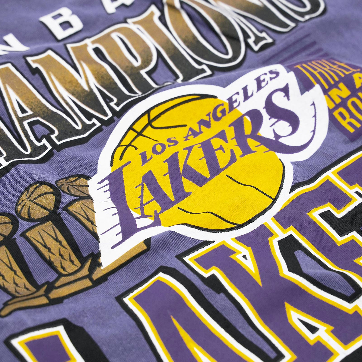 Mitchell & Ness Los Angeles Lakers Vintage Finals Tee Faded Purple