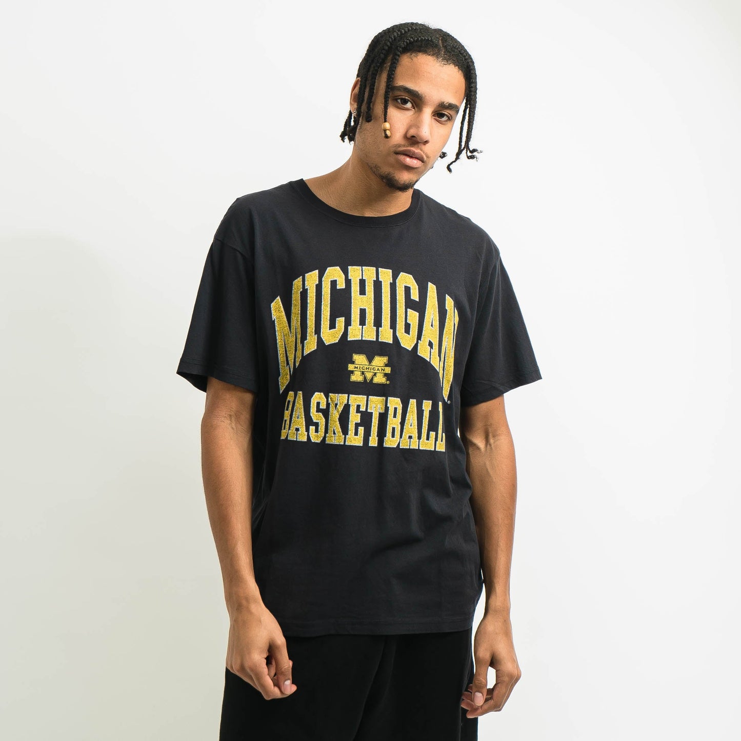 Michigan University Wolverines Vintage Arch Sport NCAA T-Shirt