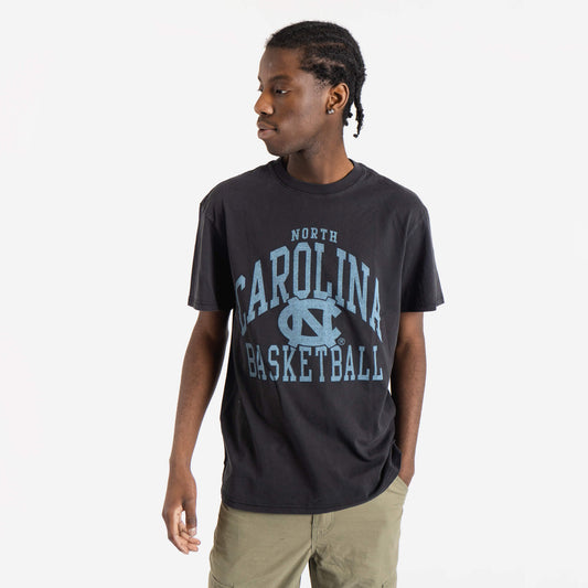 University of North Carolina Tar Heels Vintage Arch NCAA T-Shirt
